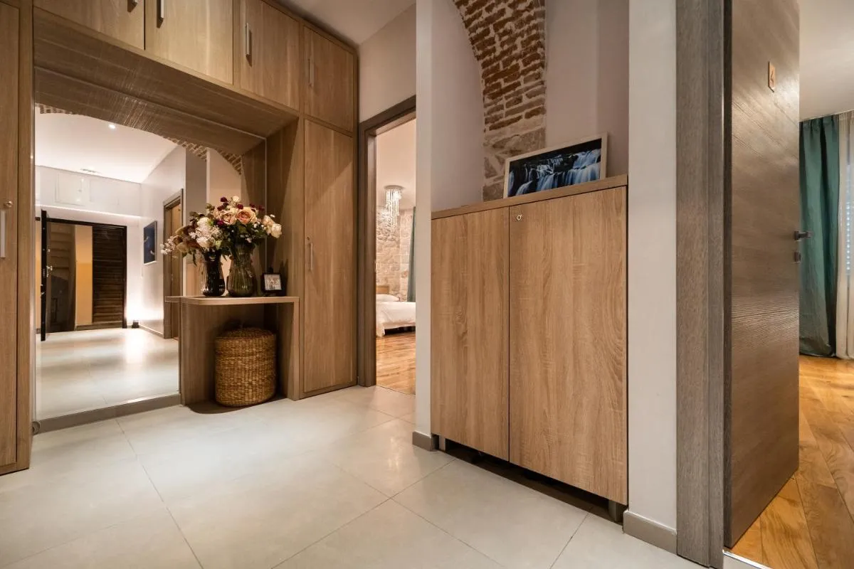 Image 2 of Tifani Luxury Rooms