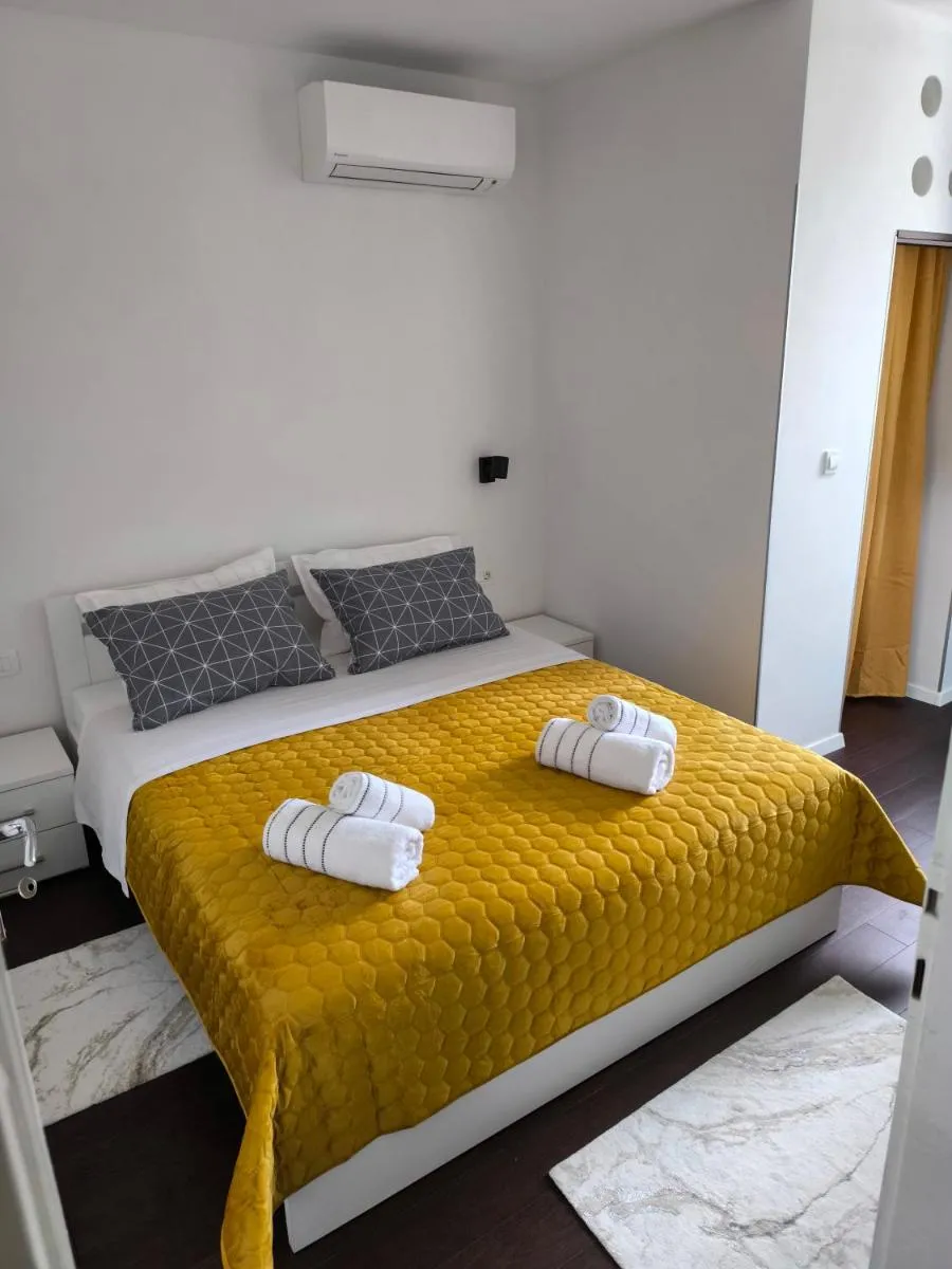 Image 3 of Town center apartment Fabi
