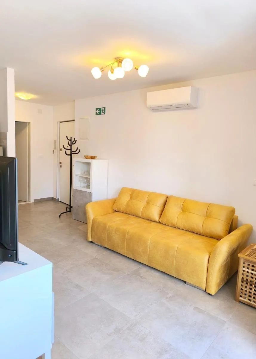 Image 4 of Town center apartment Fabi