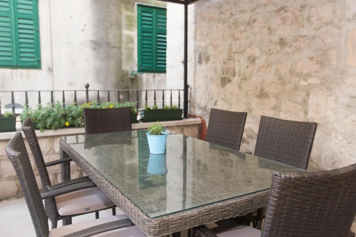 Image 1 of Tri Lava Luxury Living