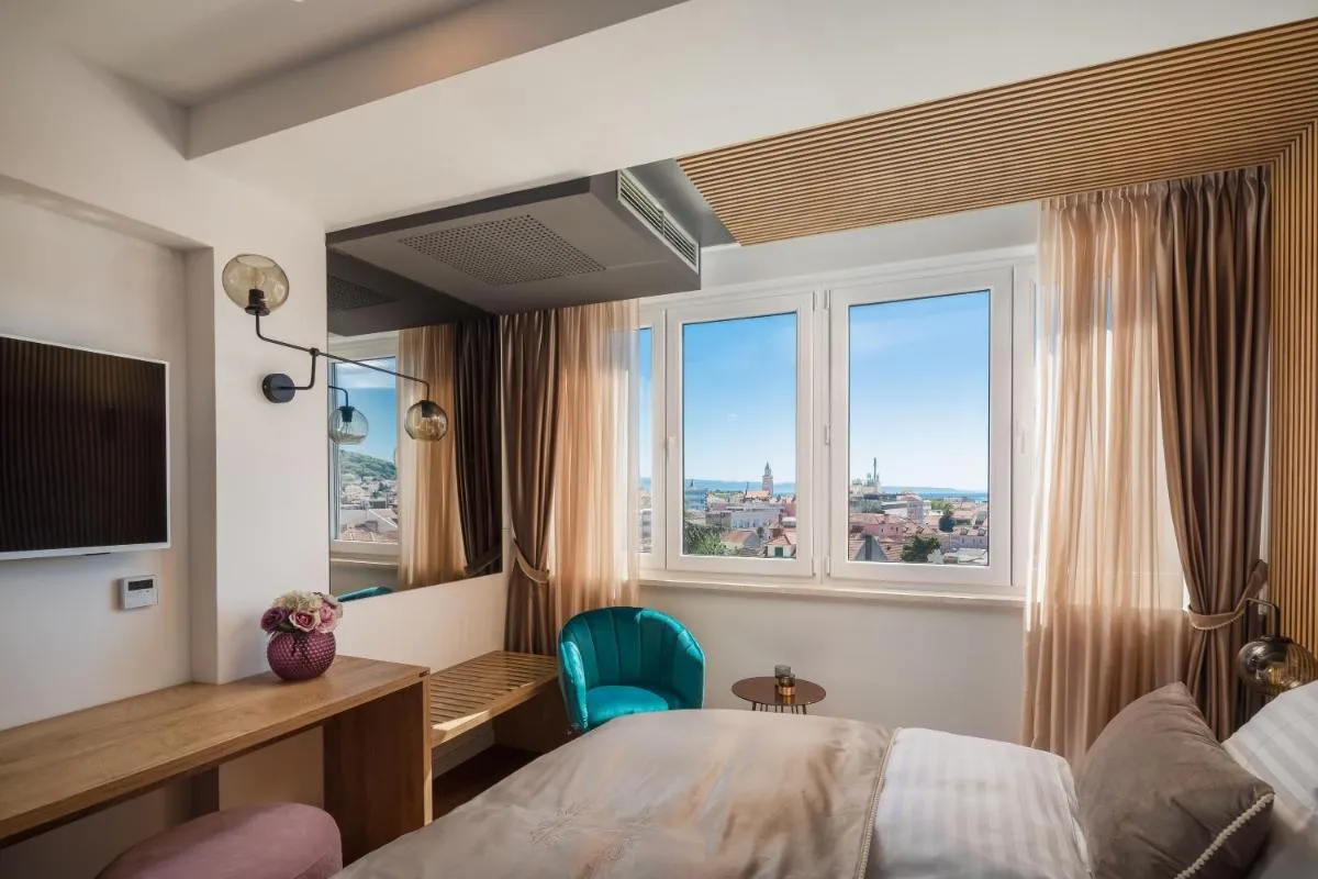Image 1 of V Luxury Apartment