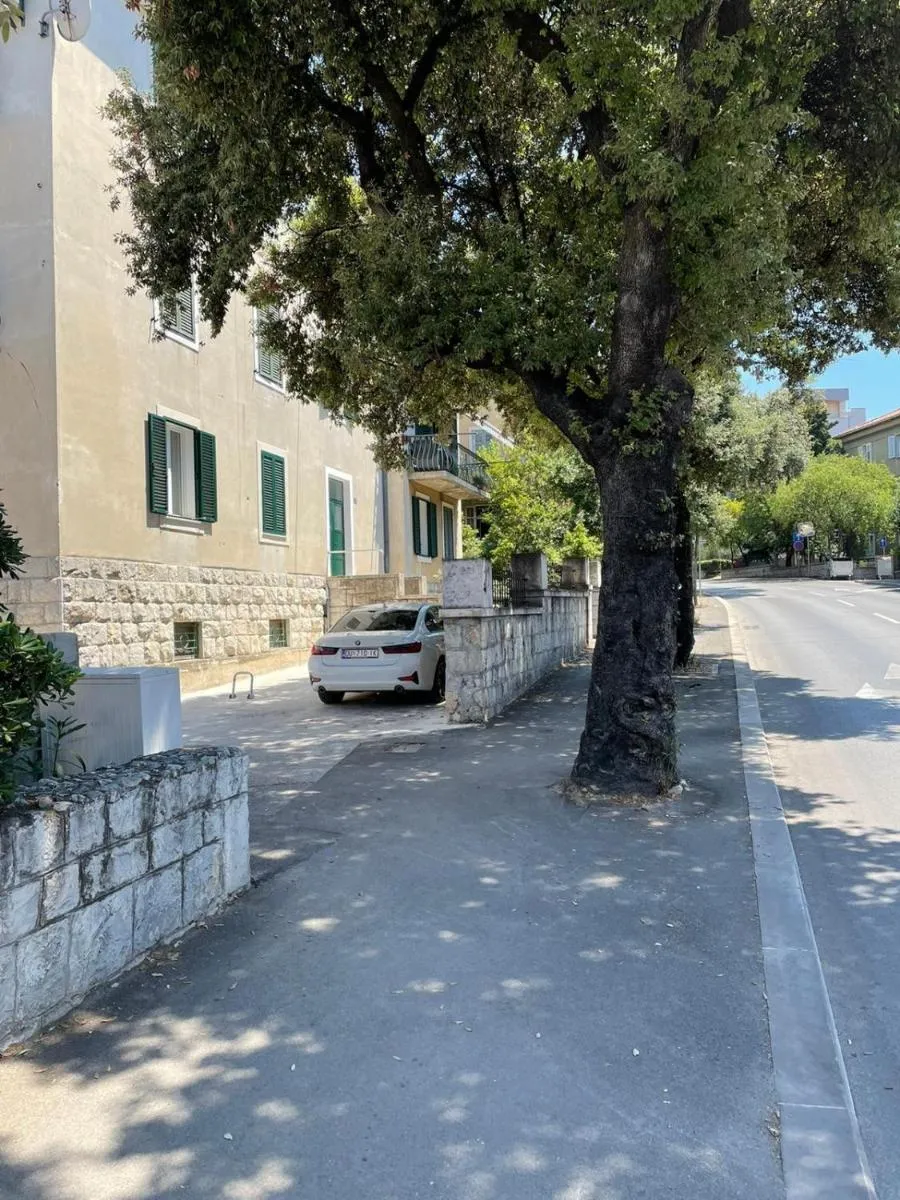 Image 5 of apartment in the city center